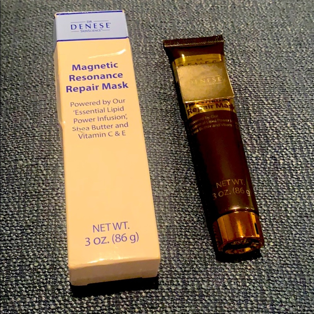 NWT Dr. Denese Magnetic Resonance Repair Mask